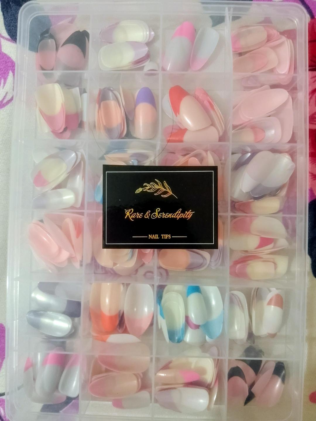 288 Pcs French Nails,Smooth and Even Coverage, Fake Nails, 1 Pack