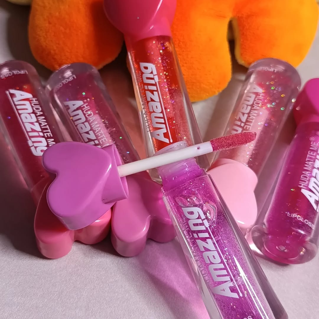 Pack of 3 Tinted Lip Oil For Moisturizing & Hydrating Lips | Non-Sticky Lip Glow Oil (Random color)